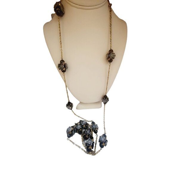 Beautiful Vintage Long Chain with Glass Flowers and Crystal Necklace (A4811)